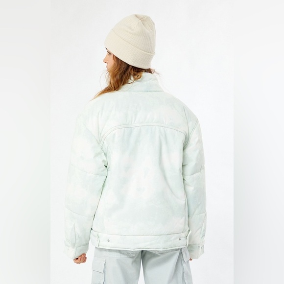 Free People NWT $348 Sage Snow Bunny Slope Boxy Ski Puffer Jacket Snowboarding - Picture 3 of 16